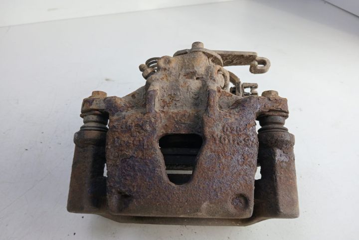 Etrier frana spate dreapta cu suport 213049559 Opel Movano A (facelif