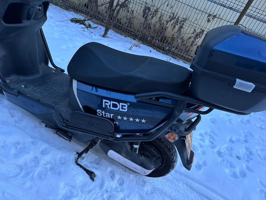 Scuter electric STAR FULL 2000W , 72V -655 km - ca nou