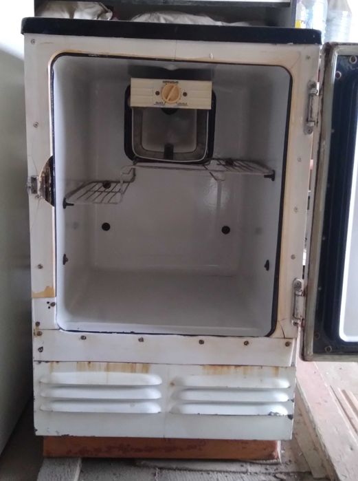 Холодильник Саратов б/у