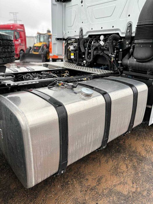 ЕСТЬ СКИДКА!!!КАМАЗ седельный тягач 54901