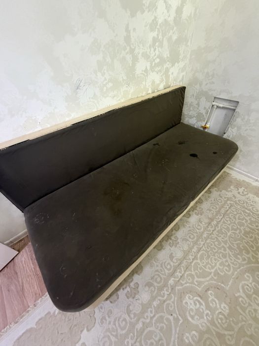Диван , тақта б/у