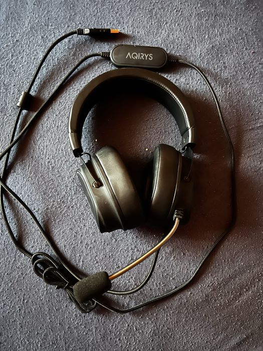 Casti gaming AQIRYS ALTAIR ca noi NEG