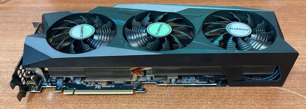 Видеокарта Gigabyte RTX 3080 Gaming OC 10Gb