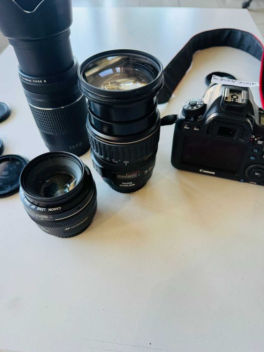 Фотоапарат CANON EOS 6D Mark 2 с четири обектива