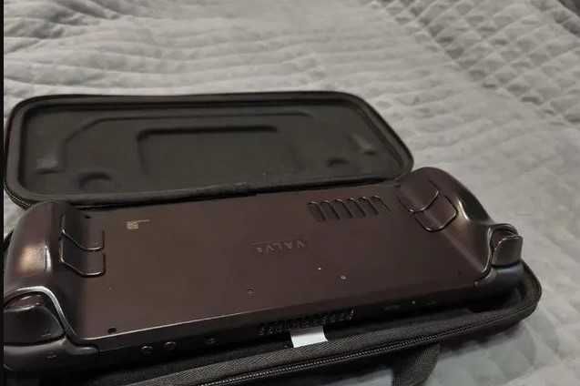 Steam Deck LCD версия на 512