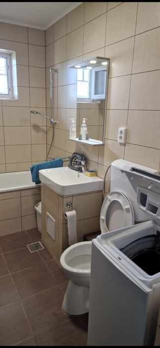apartament  2 camere de închiriat