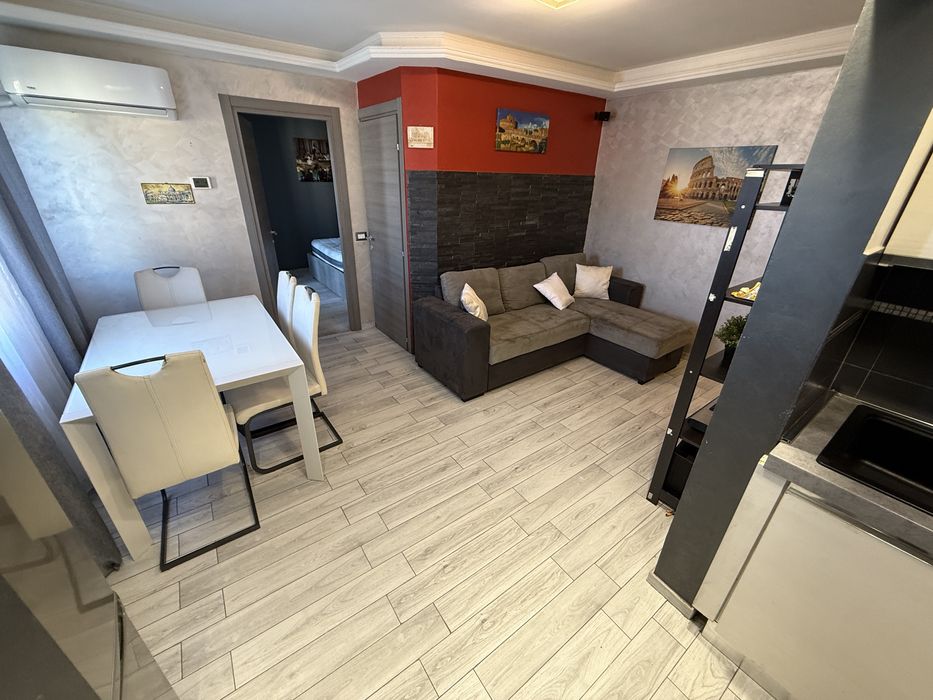 Ofer spre Vanzare Apartament 2 Camere Etaj 3 in Turt / Centru