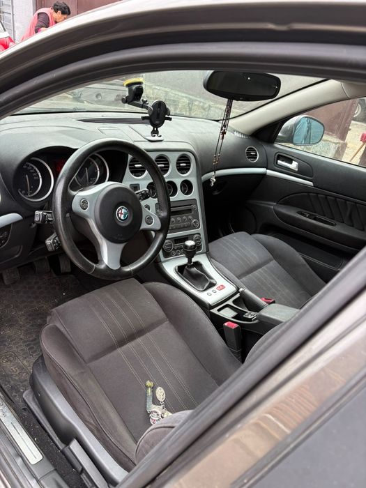 Vind Alfa Romeo 1589 jtdm 2.4