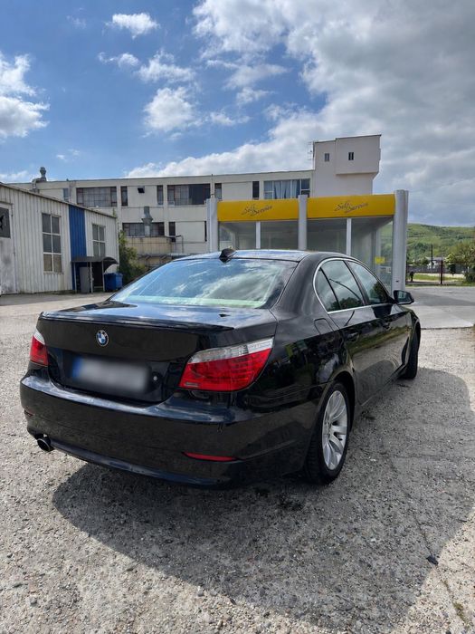 BMW 5 Series 0 — imagine 4