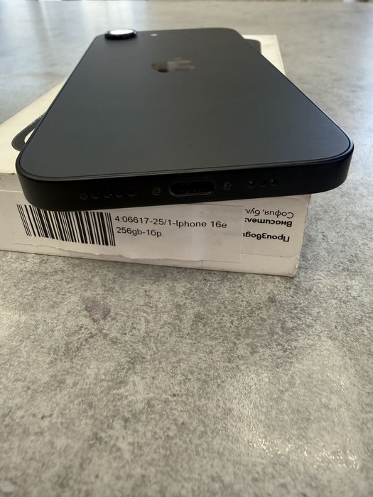 Iphone 16e 100% 256GB Гаранция Б-112072