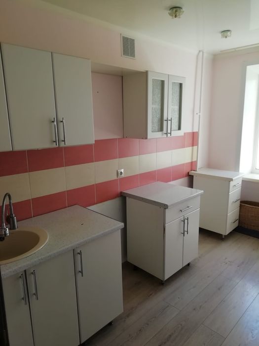 Продам 2 комн квартиру