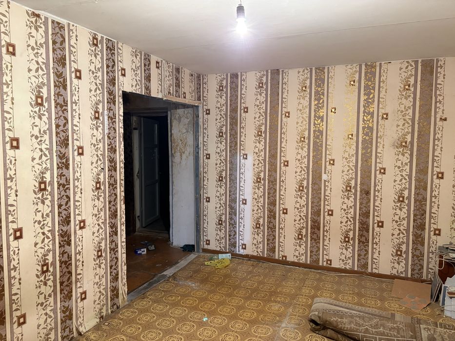 Продам 1,5 в глубоком