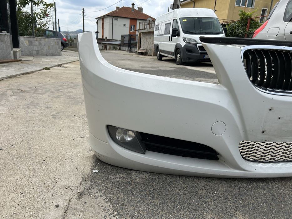 Предна фейс броня БМВ е90