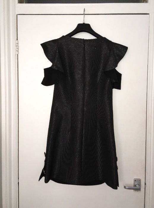 Ефектна черна парти рокля