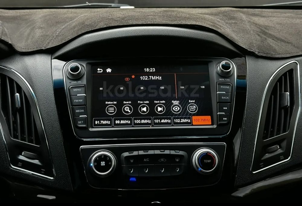 Продам автомобиль JAC S5
