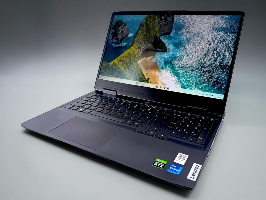 Lenovo LOQ 15" Full HD 144Hz i7-13700H 16RAM 512SSD RTX 4060 Перфектен! Гаранция!