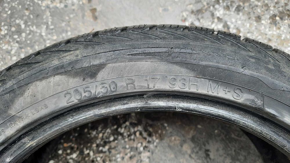 Зимна гума 205/50/17 - Vredestein giugiaro design