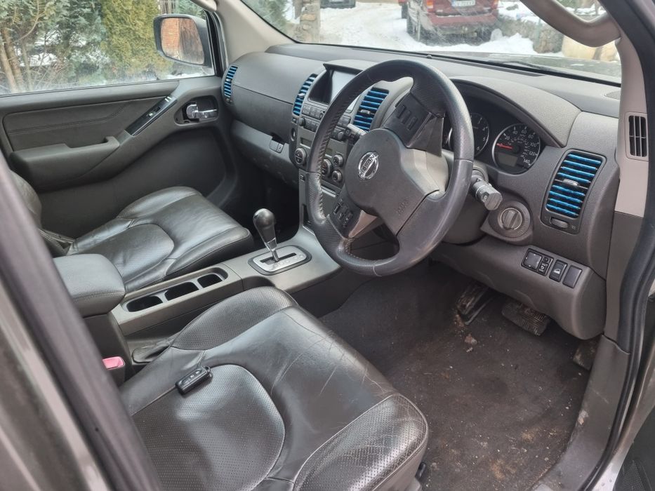 Dezmembrez Nissan pathfinder 2.5 automată