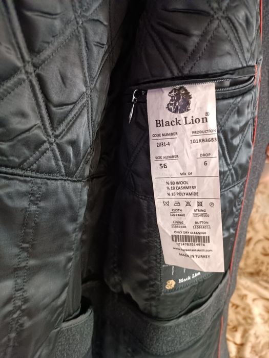 Продам пальто мужское.