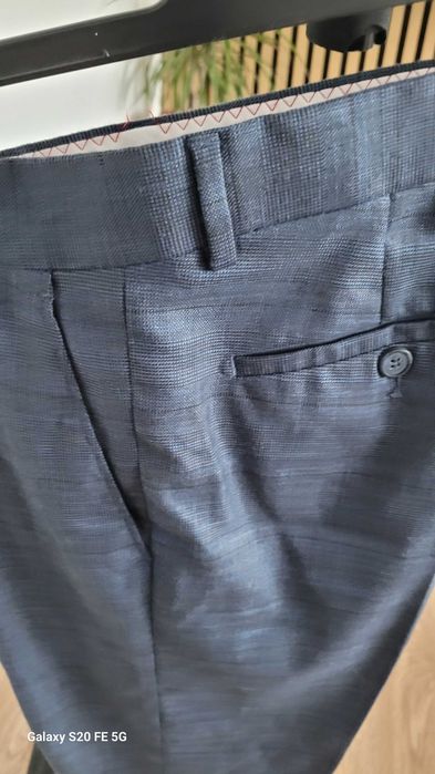 Pantaloni barbati  cu talie 38 S
