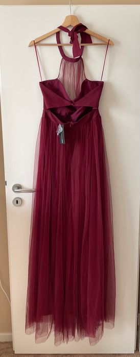 Чисто нова с етикет червена рокля размер С