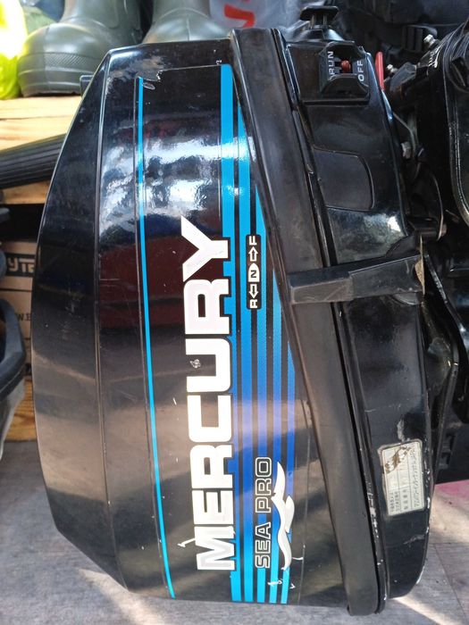 Продам лодочный мотор Mercury 10л.