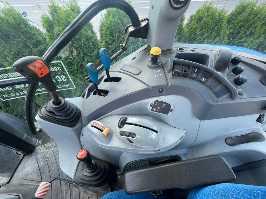 New Holland T5.115