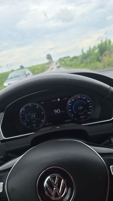 Volkswagen Passat B8, 4 Motion 2.0D Bi-Turbo 240 cai