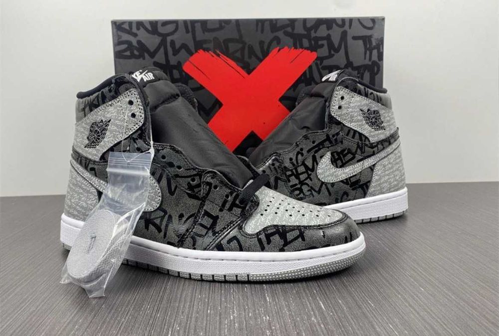 Мъжки маратонки Nike Air Jordan 1 Retro High OG REBELLIONAIRE
