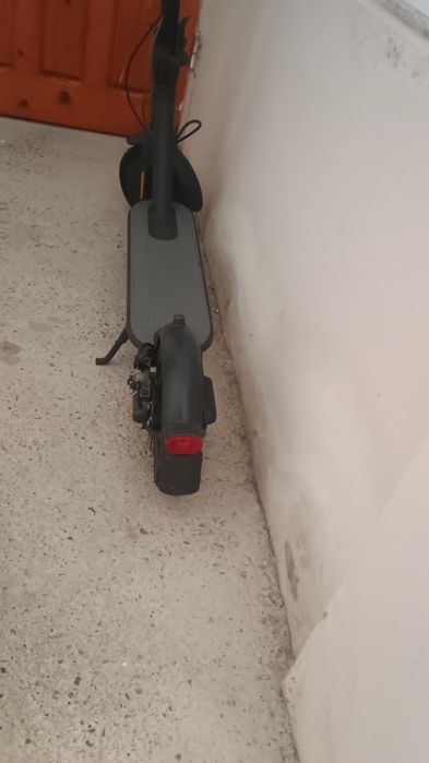 De vânzare trotineta