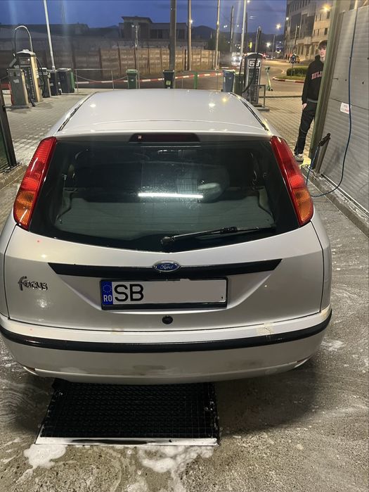 Ford Focus MK1 1.6 benzina