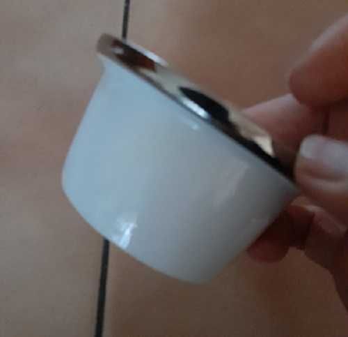 Strecuratoare  din portelan pentru ceai