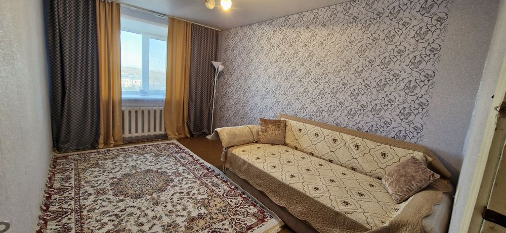 Продам квартиру 4 х комнатную