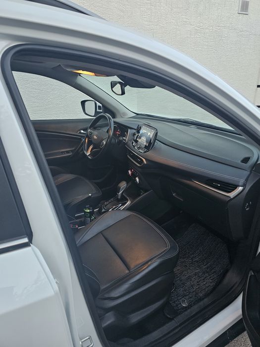 Chevrolet Tracker 2023 — 4