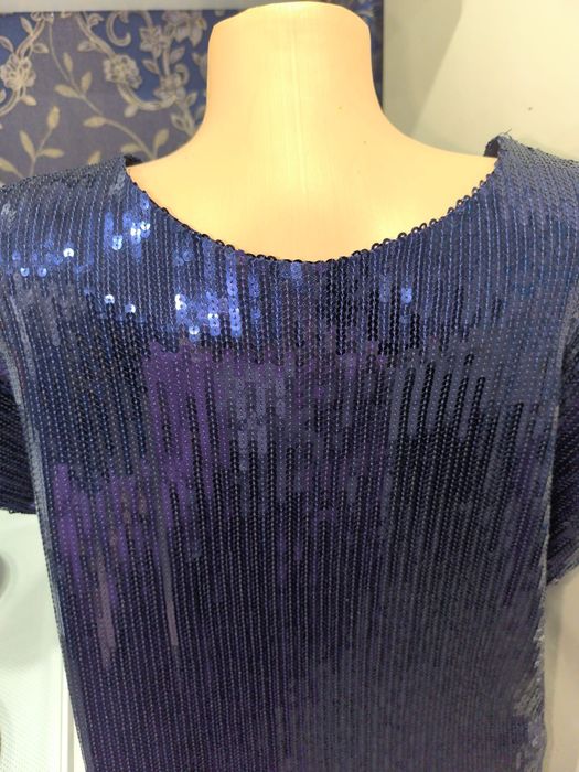 Платье в пайетках