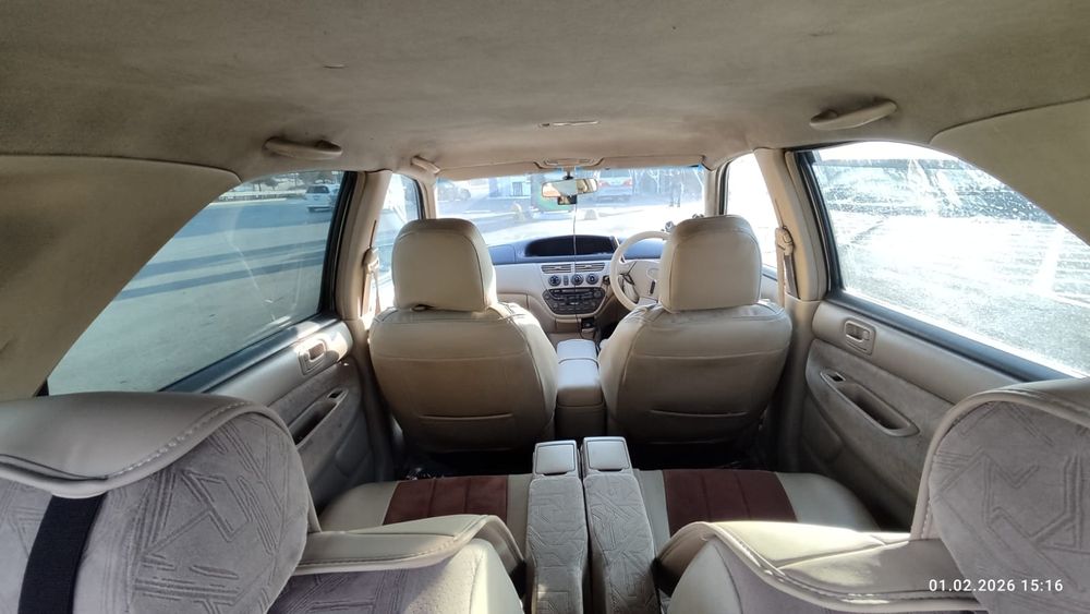 Продам машину Tayota vista