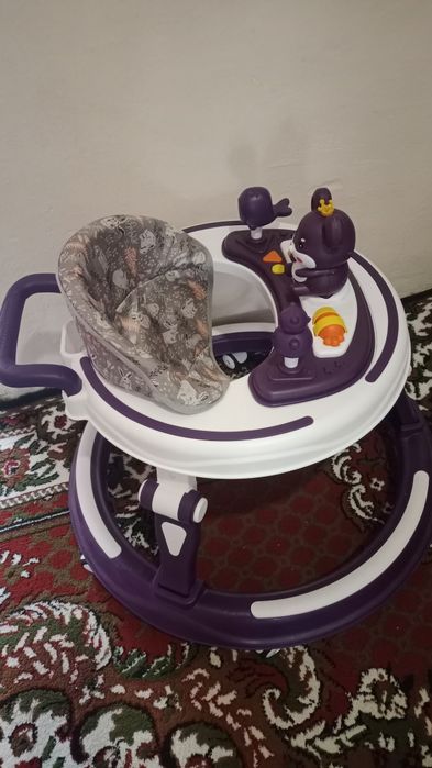 Продам ходунки новые