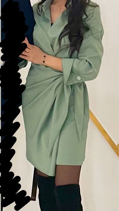 СРОЧНО продам платья