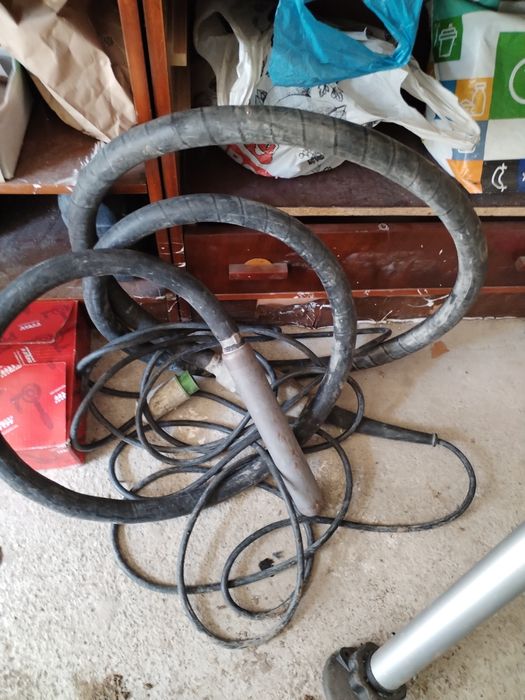 Se vând urmatoarele scule pentru construcții