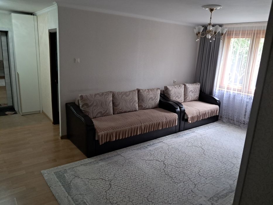 Продам 4-х комнатную квартиру