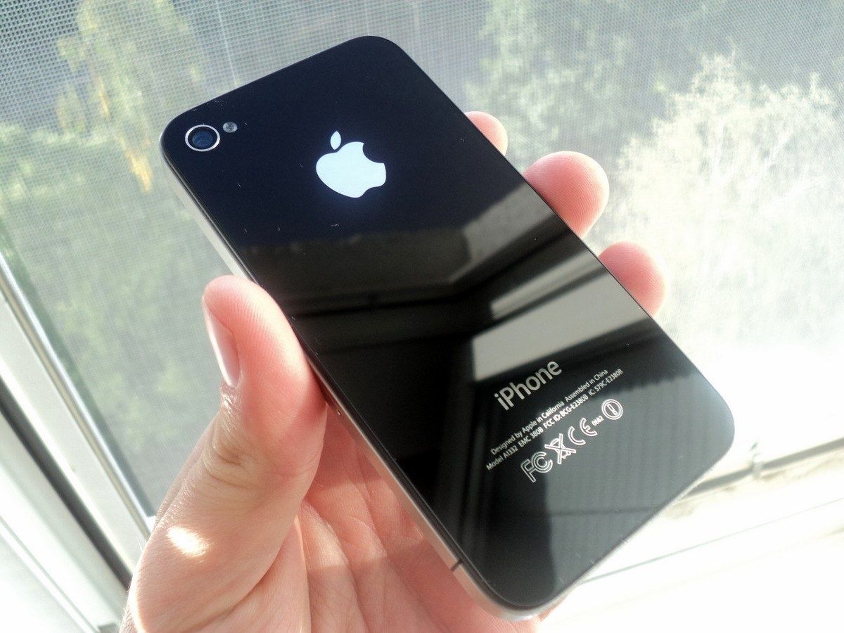 Лучшие бу телефоны. Iphone 4s. Iphone 4. Apple iphone 4s 8gb Black. Айфон 4 цвета.