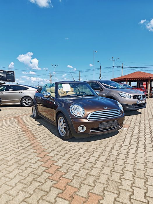 MINI Cooper Cabrio R57 | 1.6 Benzină | 122 CP | Chili Pack | Piele | Xenon | Încălzire Scaune | Motor 90.000 km |