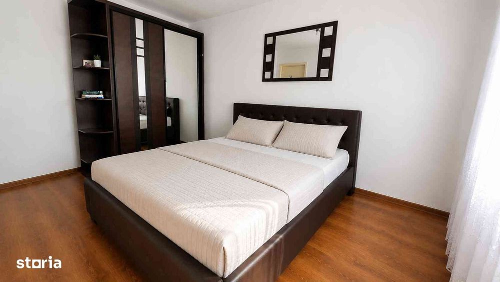 Apartament 3 camere, balcon, etaj 4, Făgăraș