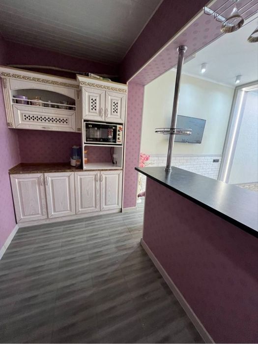 Срочно сдаётся квартира 2/3/3 Максим горький ориентир Дипломатия школа