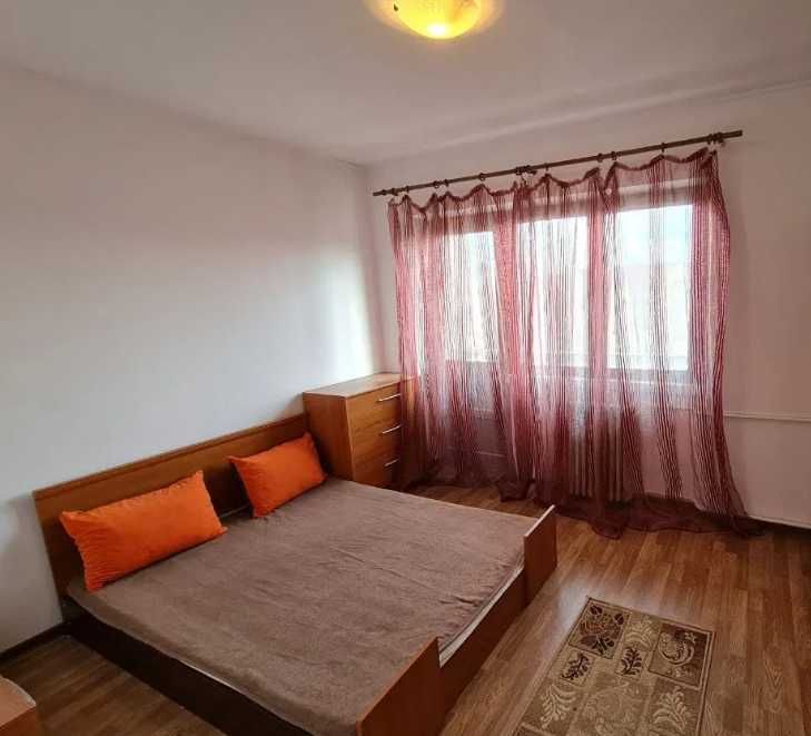 Дава се под наем Двустаен апартамент в Асеновград - 55 кв.м за 229.5 € - Снимка #1