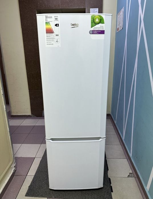 Холодильник срочно продам