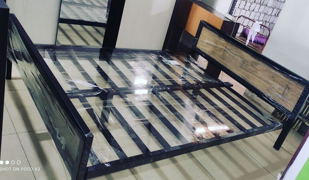 Мебель и кровати в стиле лофт от производителя Emirlen loft .