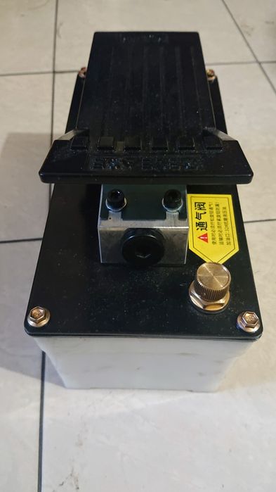 Пневмогидравлический насос высокого давления