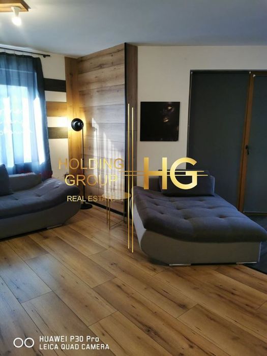 Продава се Тристаен апартамент в Варна, Възраждане 4 - 133 кв.м за 1627 €/кв.м - Снимка #2