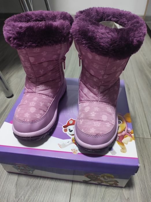 Ghete fete mărime 28